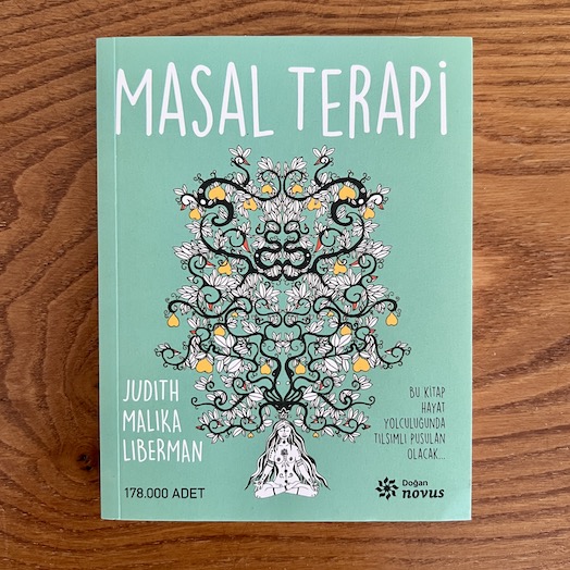 Masal Terapi - Bu Kıtap Hayat Yolculuğunda Tılsımlı Pusulan Olacak... Masal Terapi - Bu Kıtap Hayat Yolculuğunda Tılsımlı Pusulan Olacak...