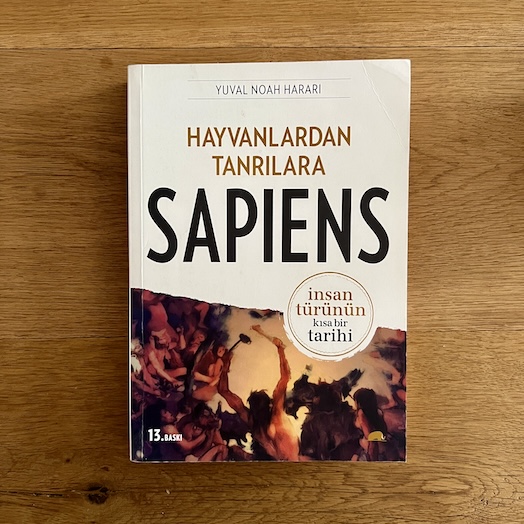 Sapiens: A Brief History of Humankind Sapiens: A Brief History of Humankind