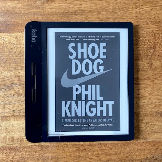 Shoe Dog: A Memoir by the Creator of Nike Shoe Dog: A Memoir by the Creator of Nike