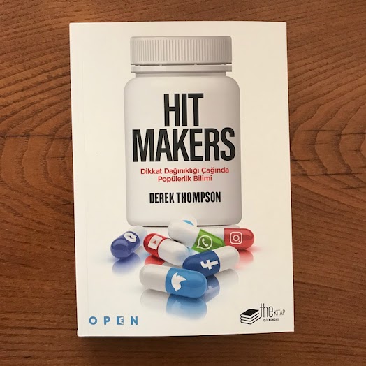 Hit Makers: The Science of Popularity in an Age of Distraction Hit Makers: The Science of Popularity in an Age of Distraction